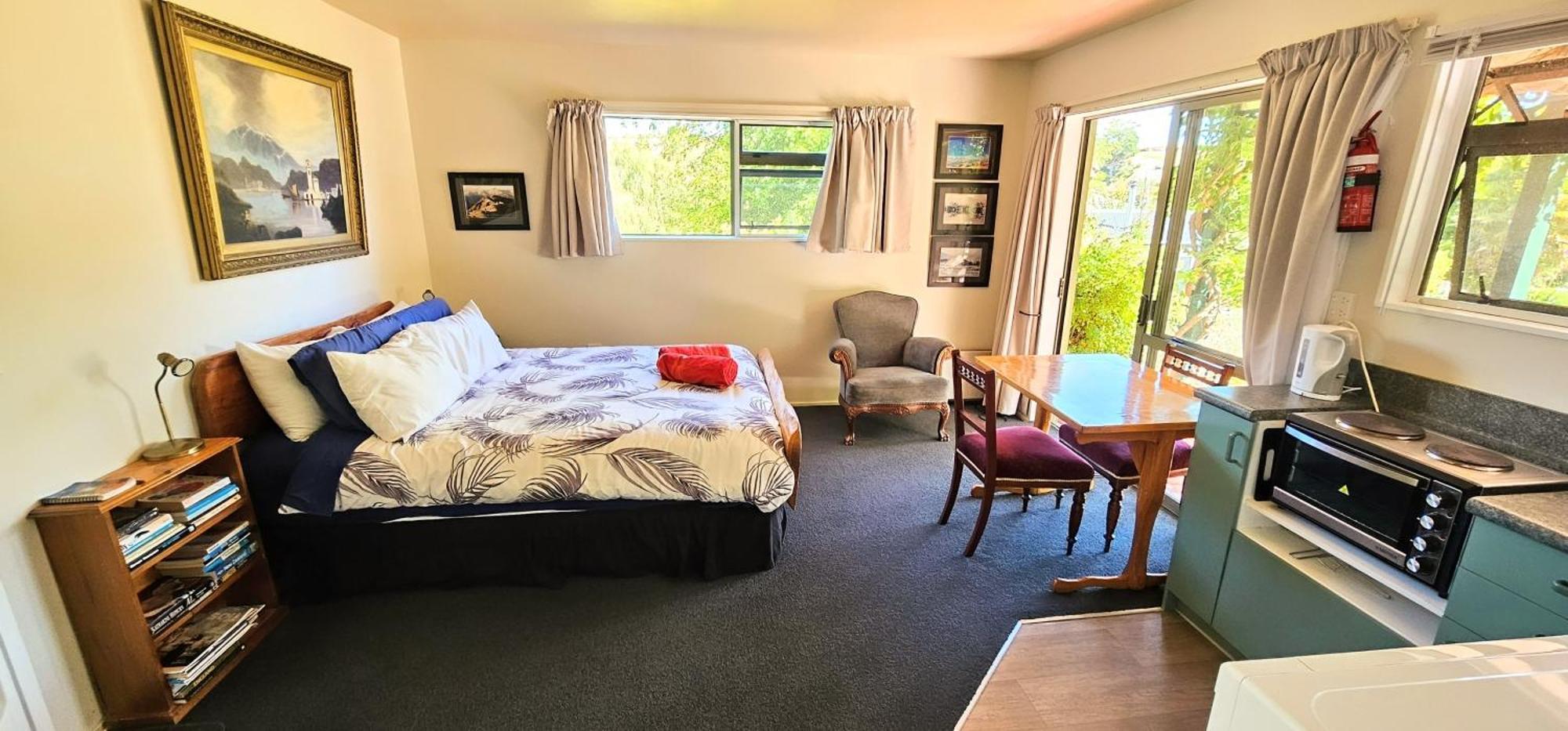 Waterwheel Cottage Upper Moutere Bagian luar foto